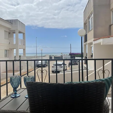 Ventana Al Mar *